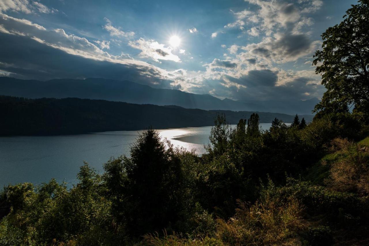 Chalet Seeblick ميلستاف المظهر الخارجي الصورة