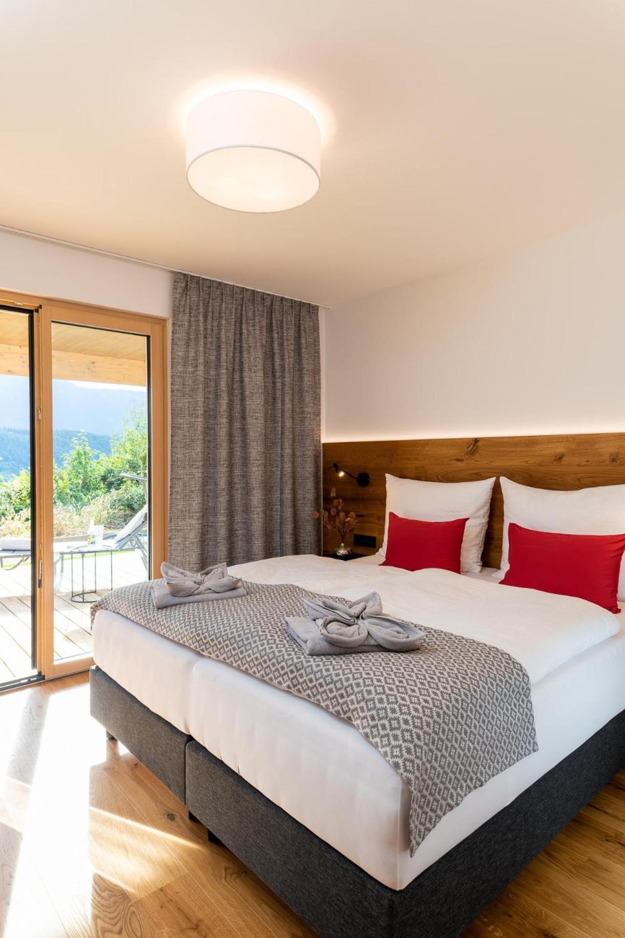 Chalet Seeblick ميلستاف المظهر الخارجي الصورة